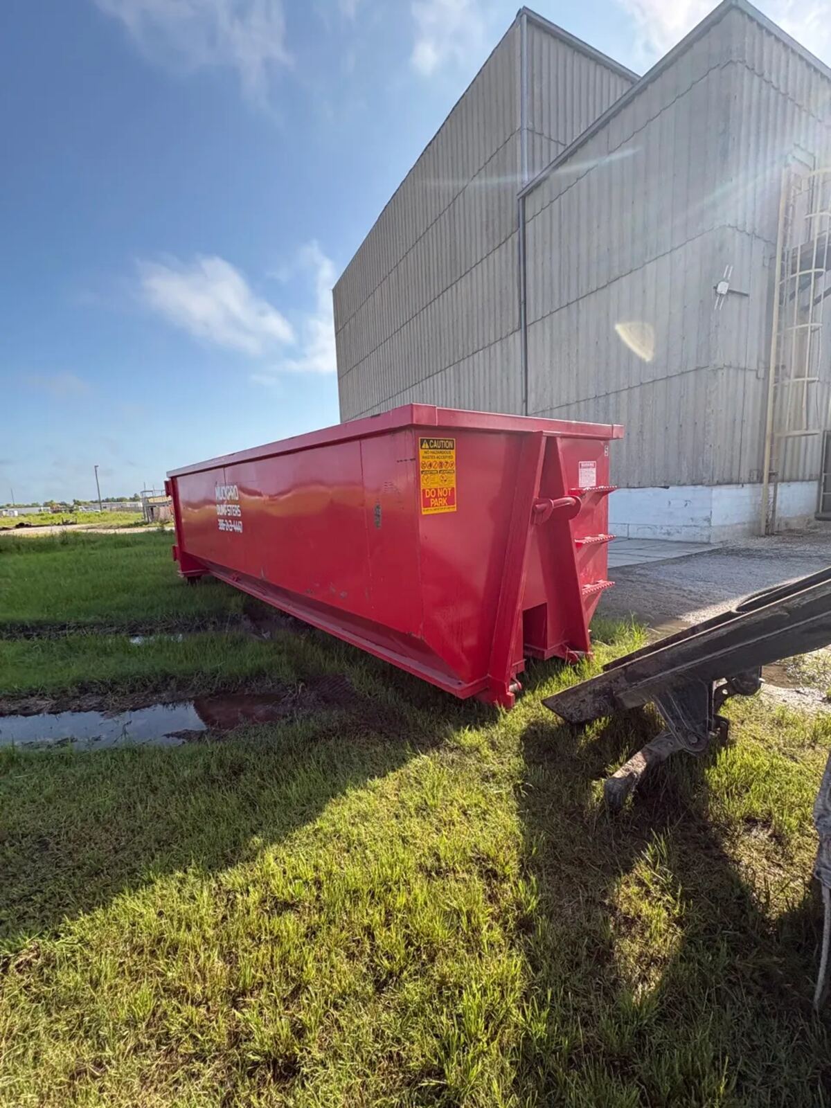 Container serving an industrial facility