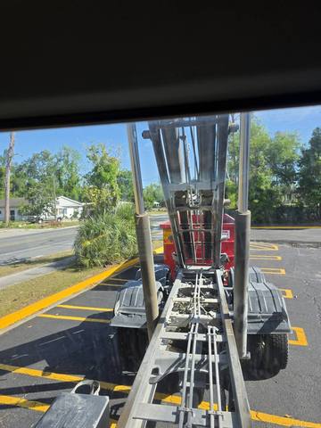 Hoist work, downtown Live Oak